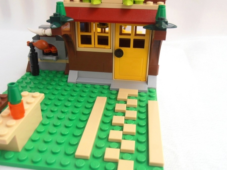 5766 Town House