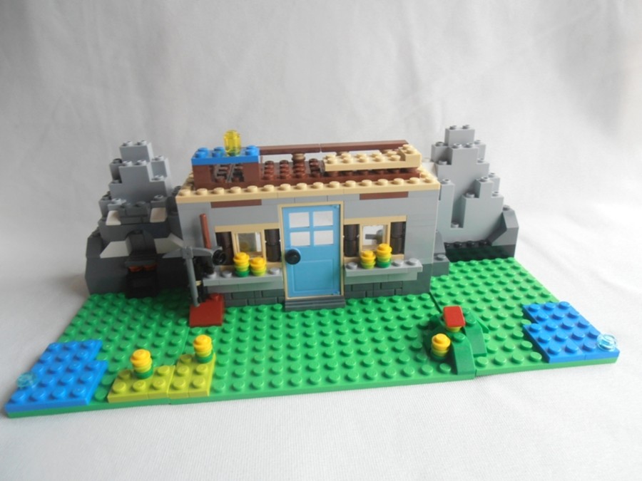 31025 Big Mountain Hut