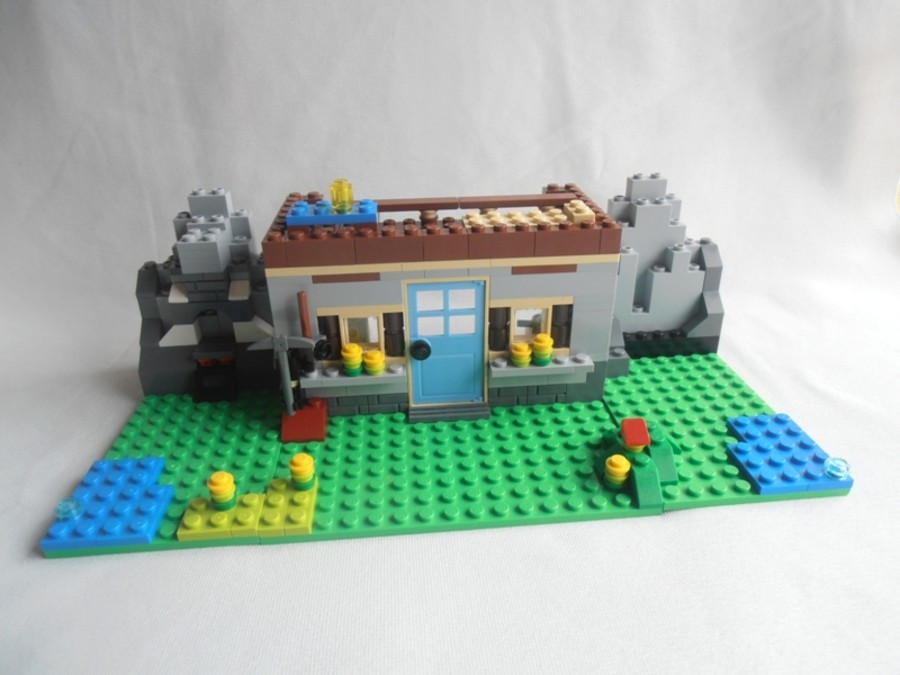 31025 Big Mountain Hut