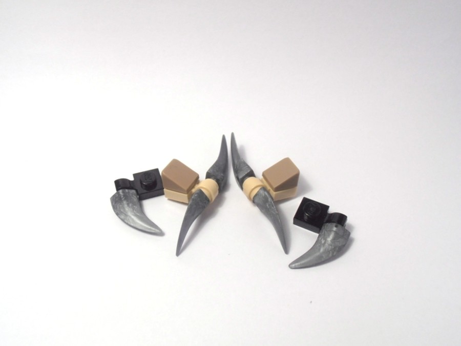 41521 Spikey Face