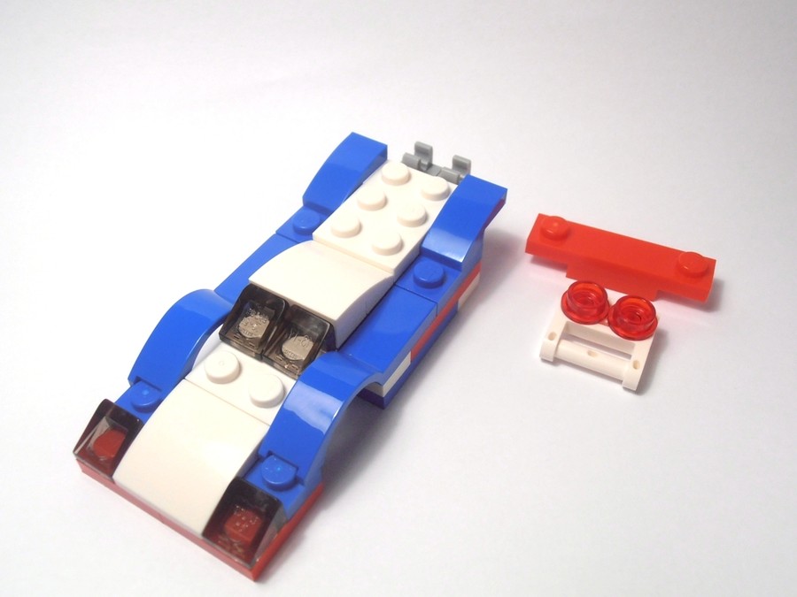 31027 Le Mans Race Car