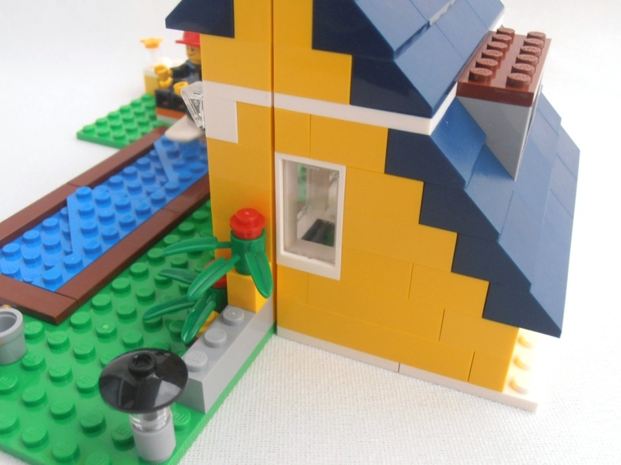 31035  Summer Shack