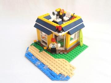 31035 Beach Corner Café