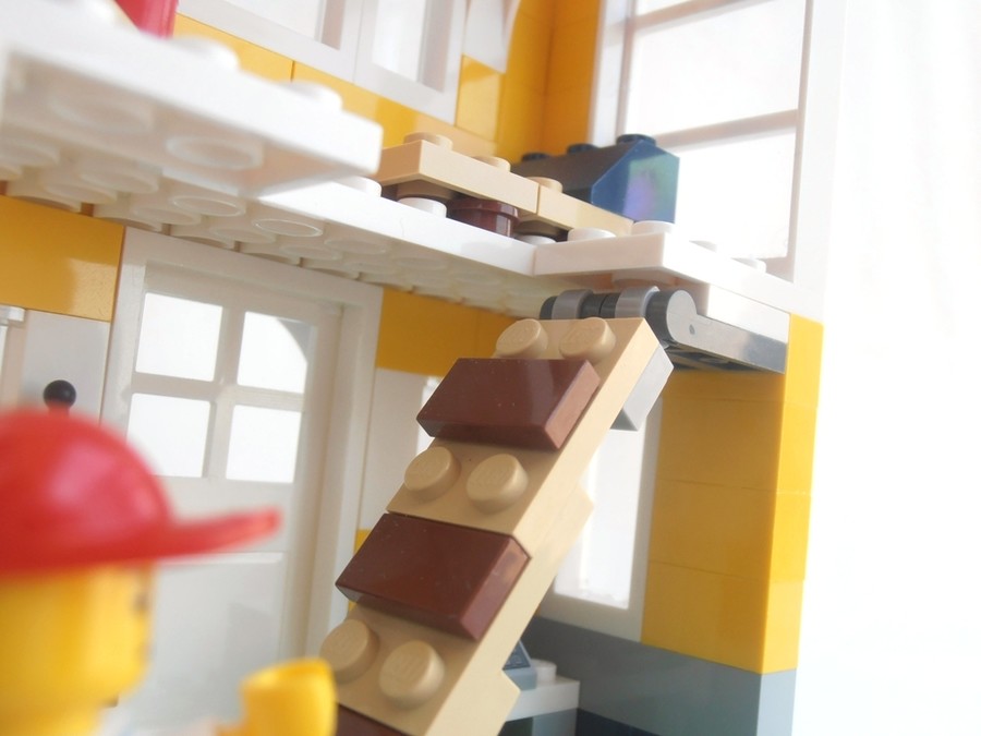 31035 The Astronomer's Home