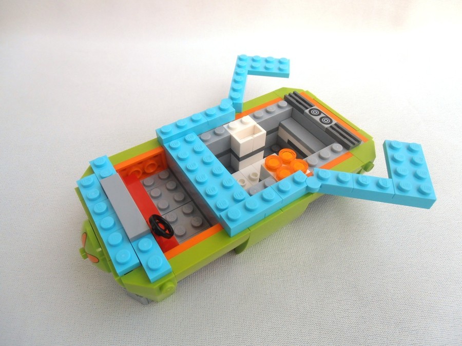 75902