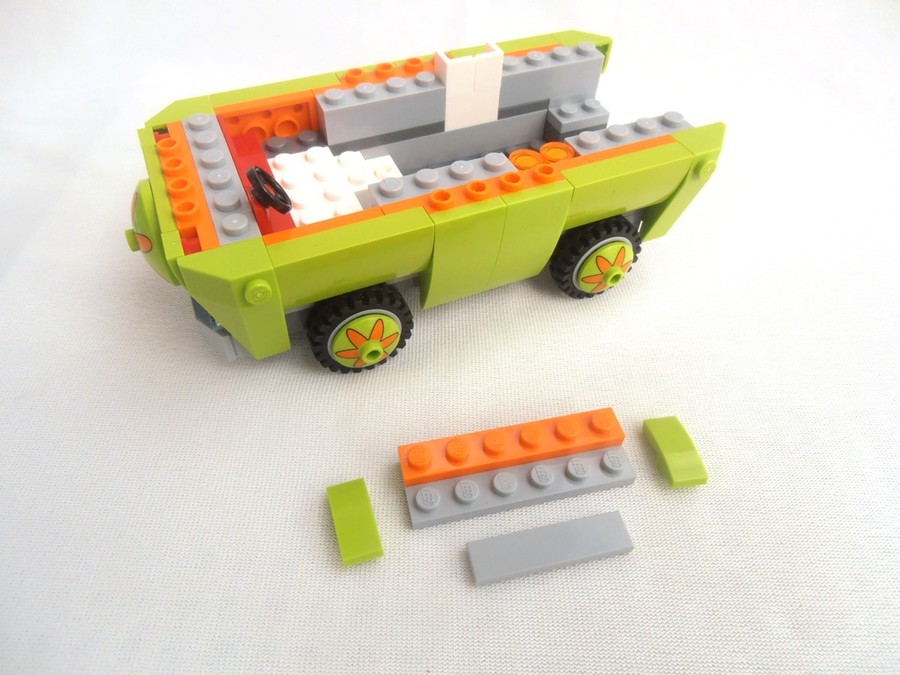 75902