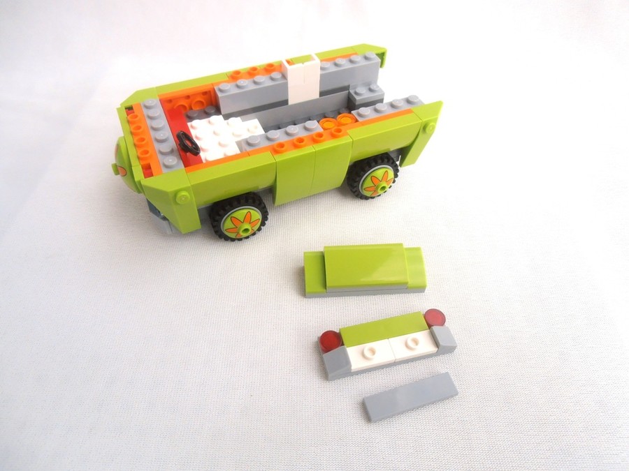 75902