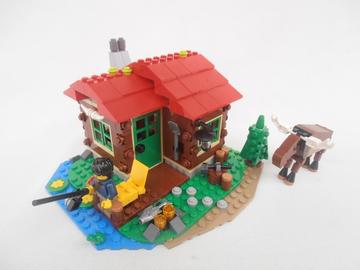 31048 Lakeside Lodge