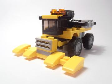 31041 Combine Harvester