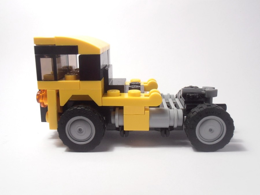 31041 Flat Nose Truck