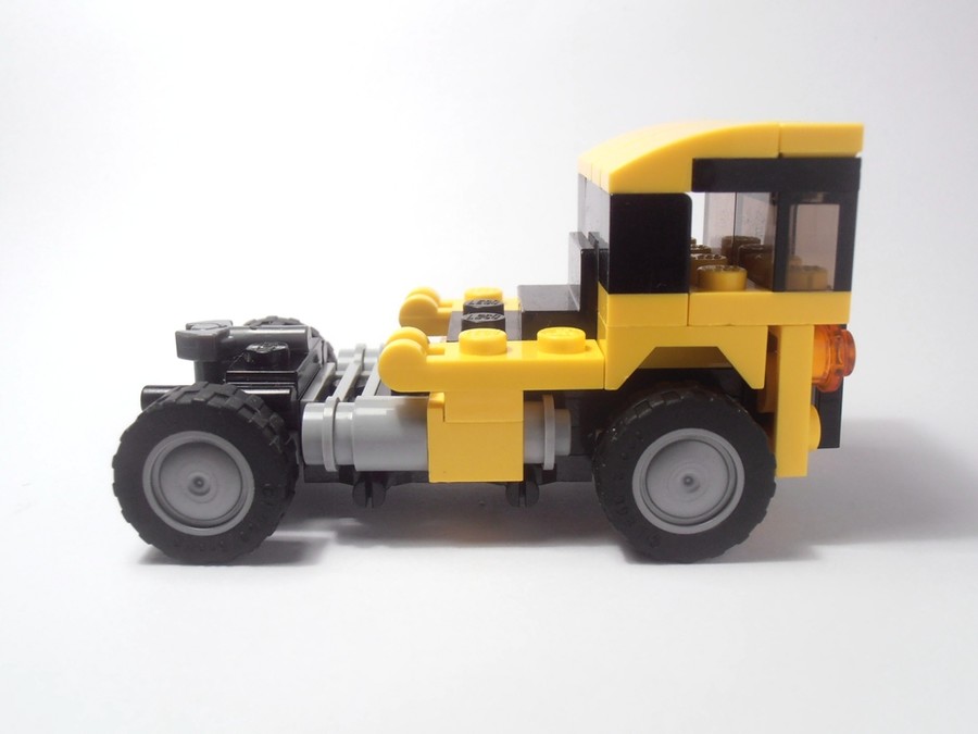 31041 Flat Nose Truck