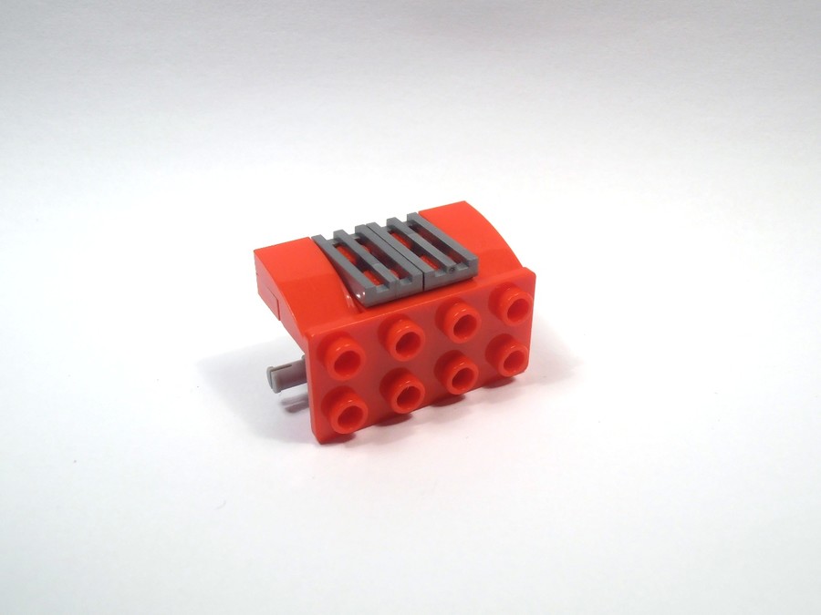 31055