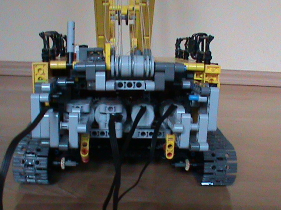 Kegi Liebherr 1250, és Lego Kamion +SBrick
