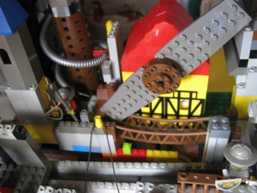 Castlepinball-LEGO flipper