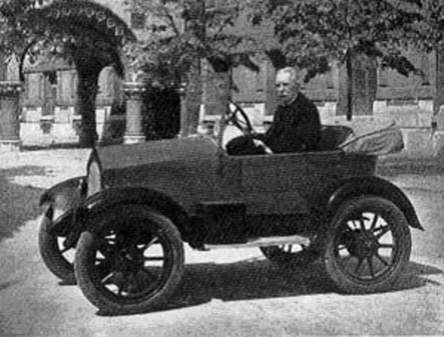 1906 Csonka építés alatt