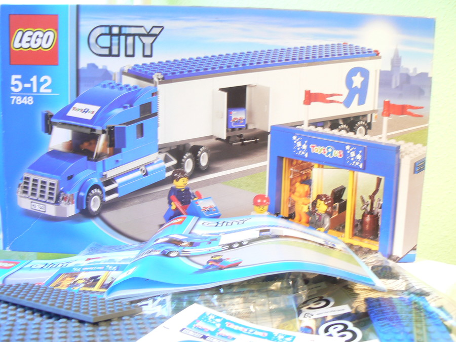 Toys'R'Us kamion 2010-ből