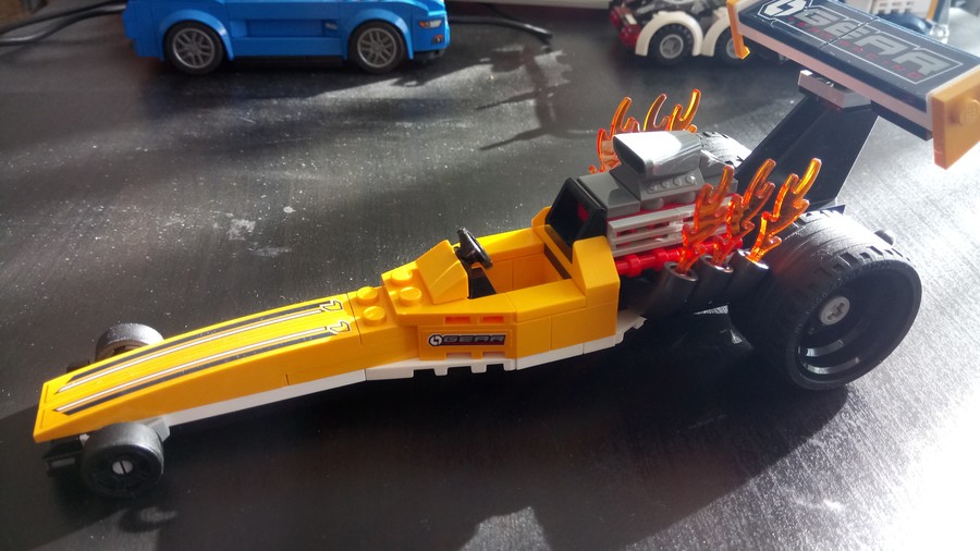 Dragster szállító kamion