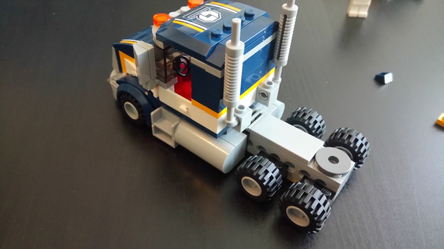 Dragster szállító kamion