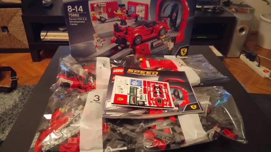 Ferrarit mindenkinek!