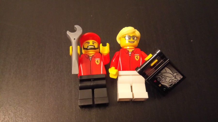 Ferrarit mindenkinek!