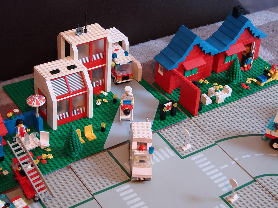 Lego város az 1980-as évekből