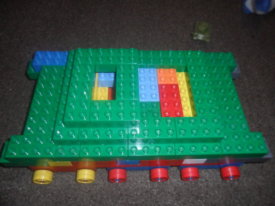 Duplo tank