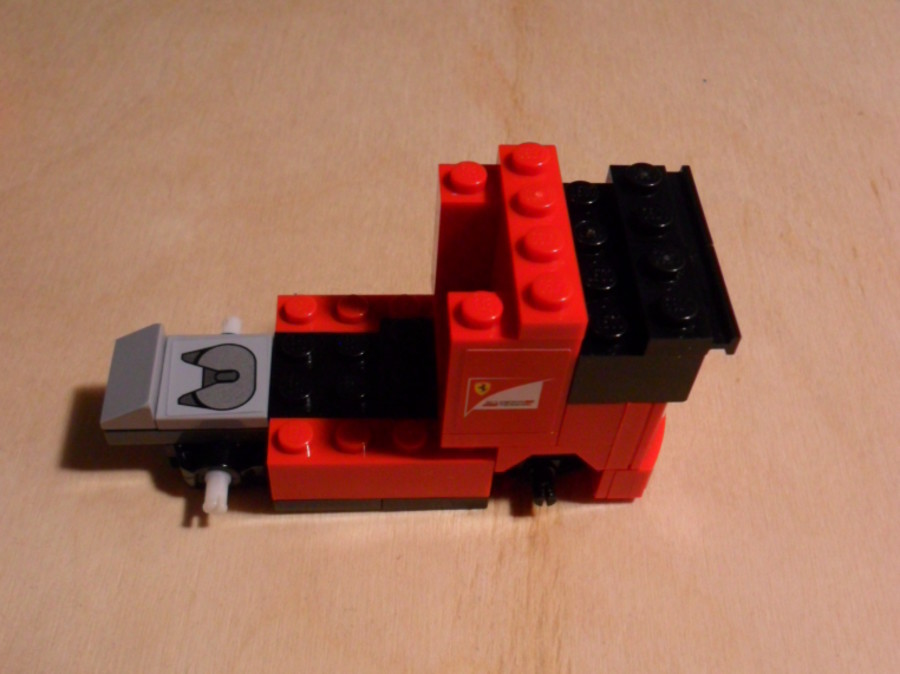 30191 Scuderia Ferrari Truck
