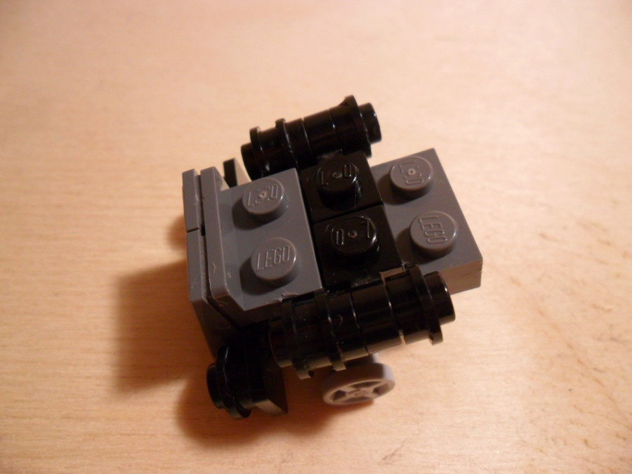 31015 Smarag Expressz