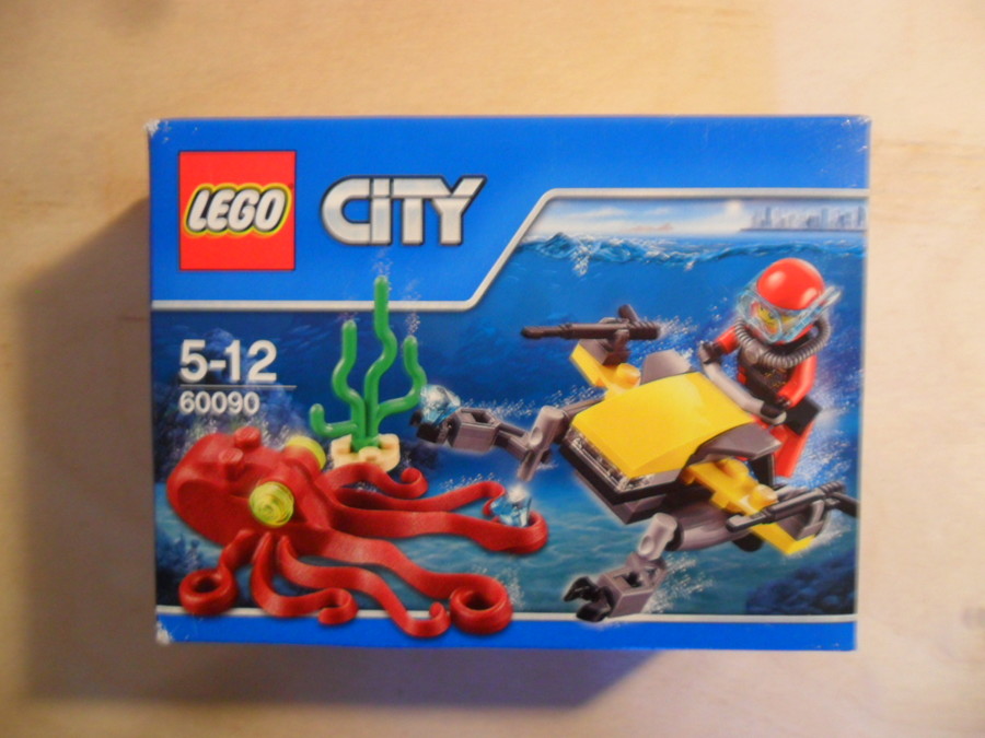 60090 Mélytengeri búvárrobogó