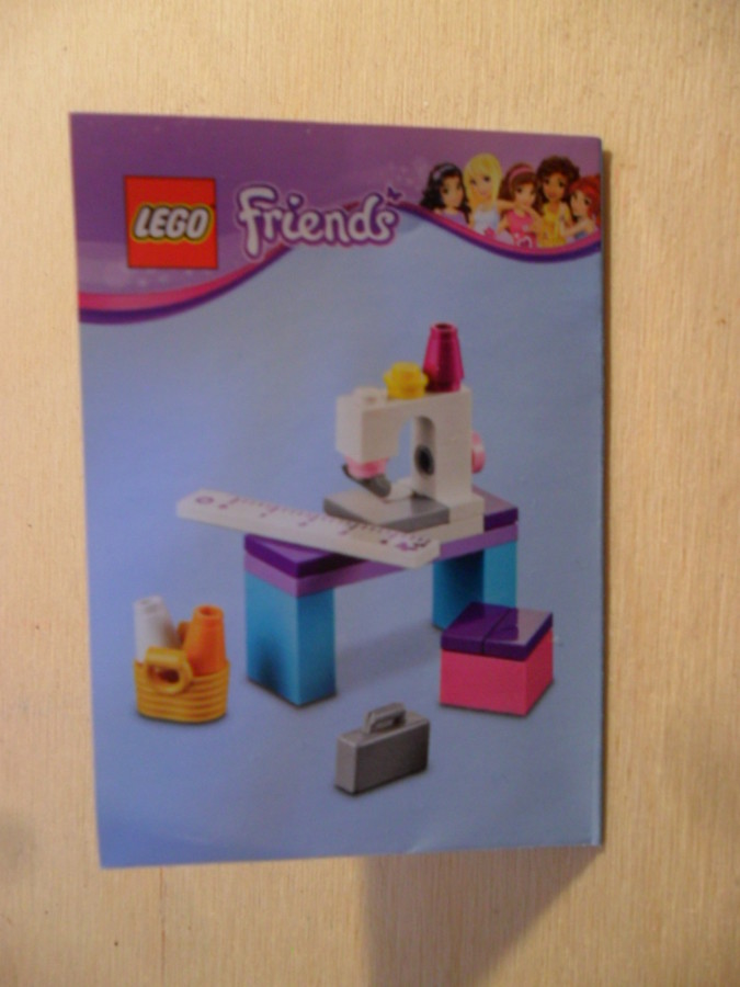 5002929 Friends Interior Design Kit