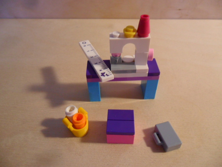 5002929 Friends Interior Design Kit
