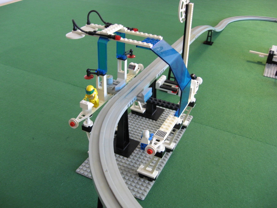 Lego Space Monorail Tr. System