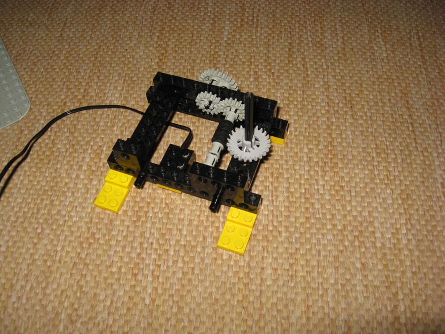 8094-Technic robotkar