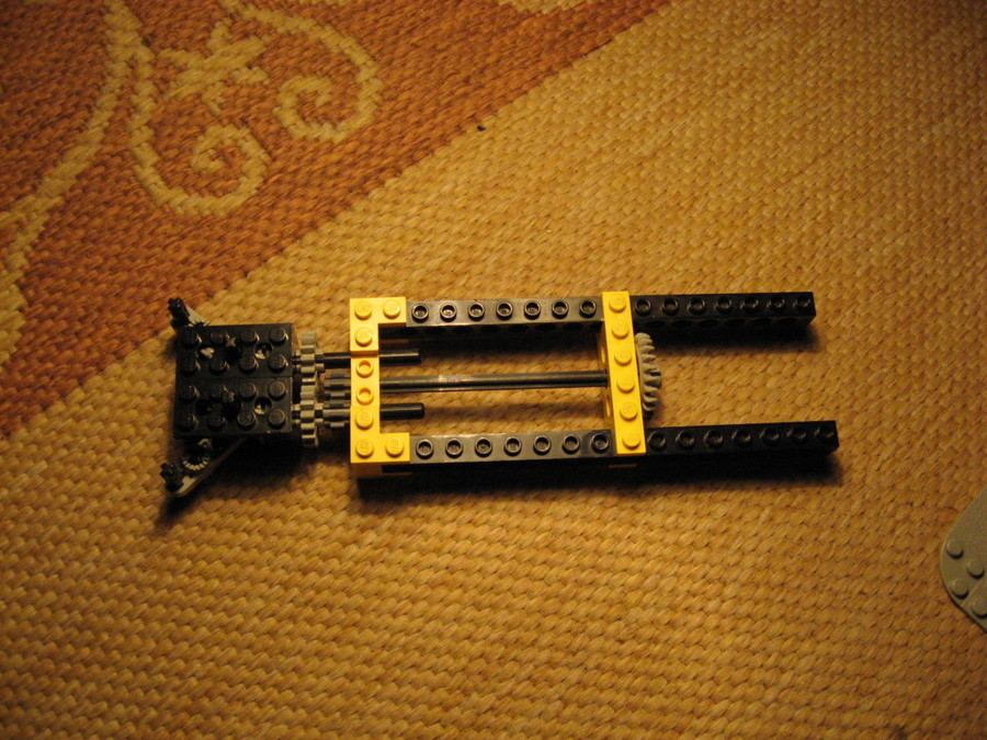 8094-Technic robotkar