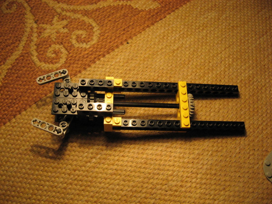 8094-Technic robotkar