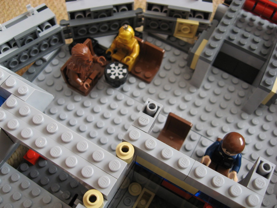 StarWars Milleneum Falcon