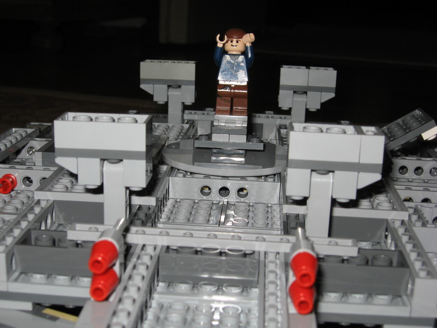 StarWars Milleneum Falcon
