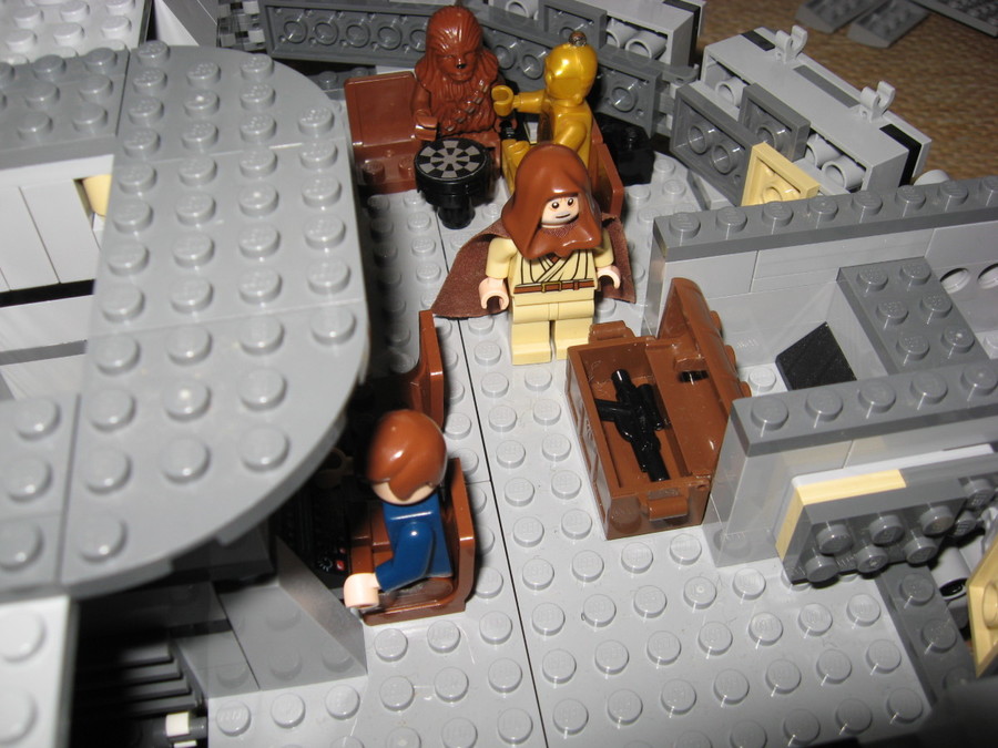 StarWars Milleneum Falcon
