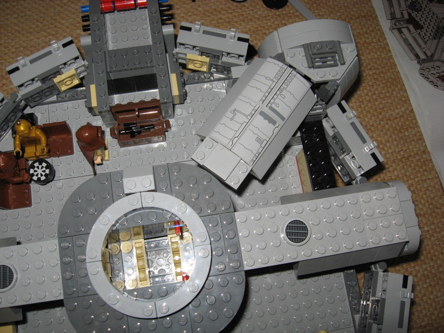 StarWars Milleneum Falcon
