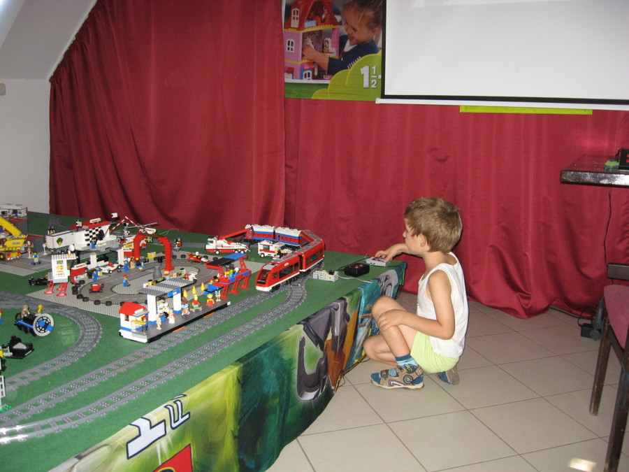 Lego kiállítás a Faluházban