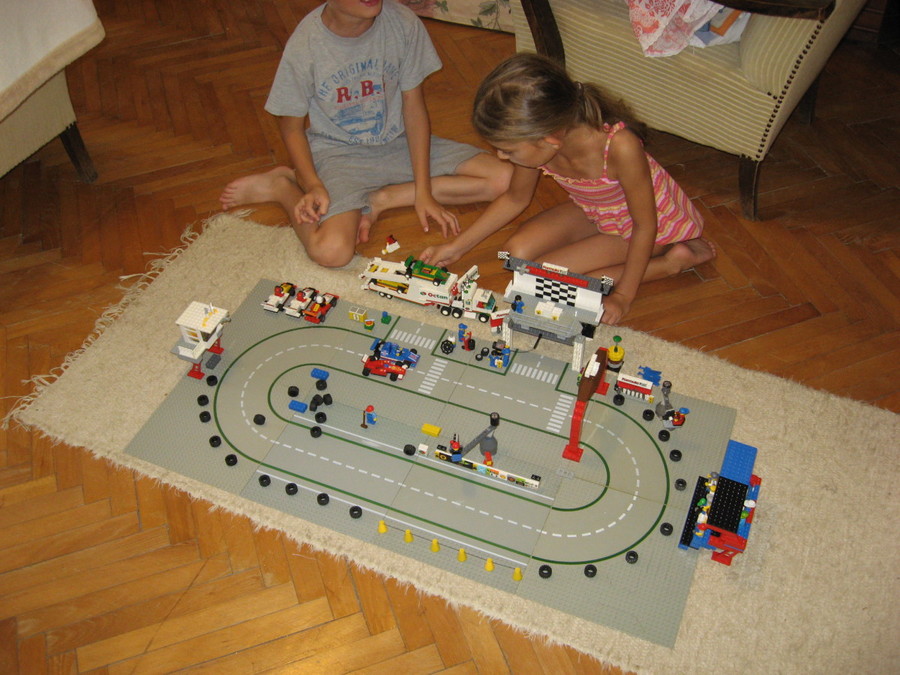 6335 Indy Transport + versenypálya