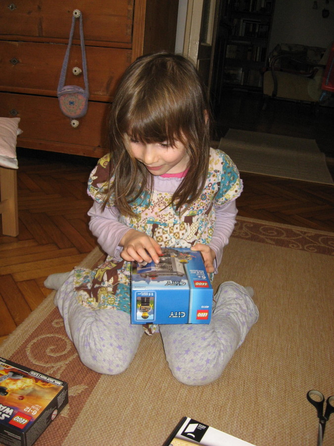 Lego persely építése