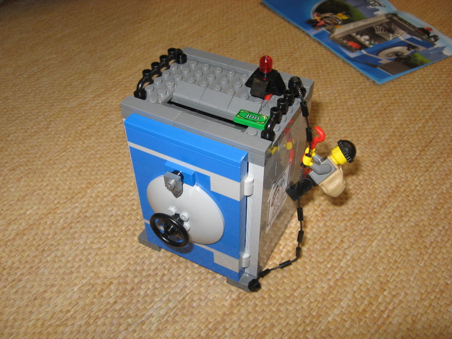 Lego persely építése