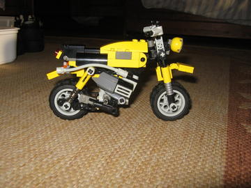 4404 Designer Motorkerékpár