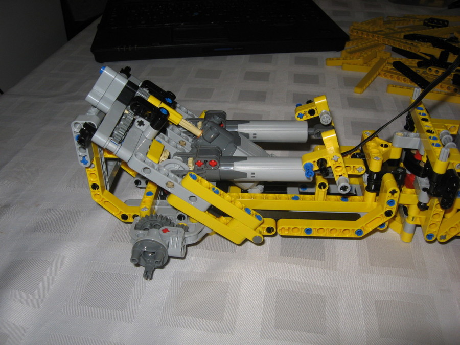 VOLVO A25F vagy A25D ?