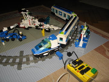Space hangulatú 9 V-os vonat
