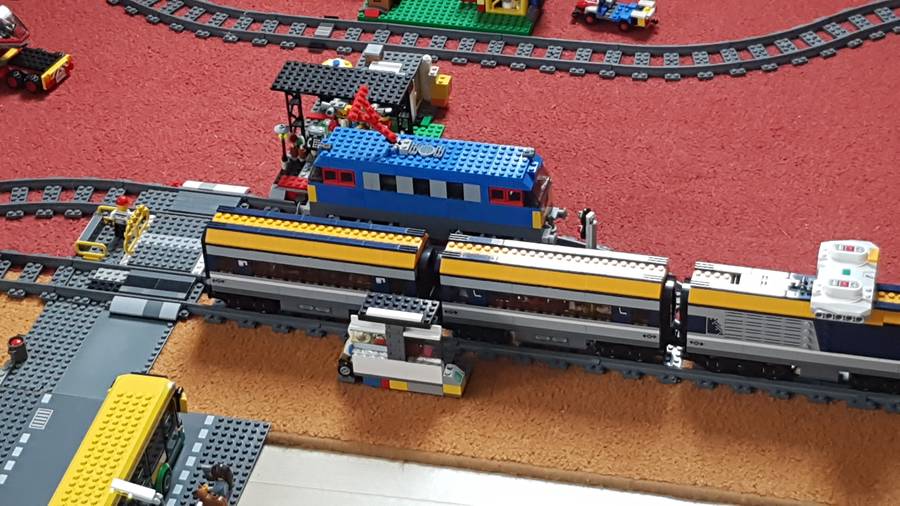 Lego Balatonszárszó vasútállomás 
