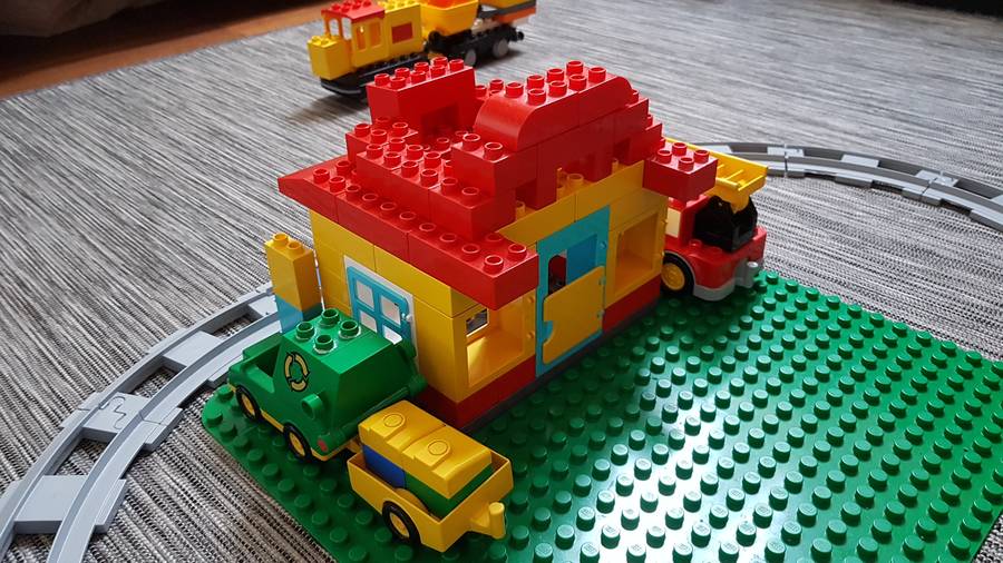 Lego Duplo vasútállomás