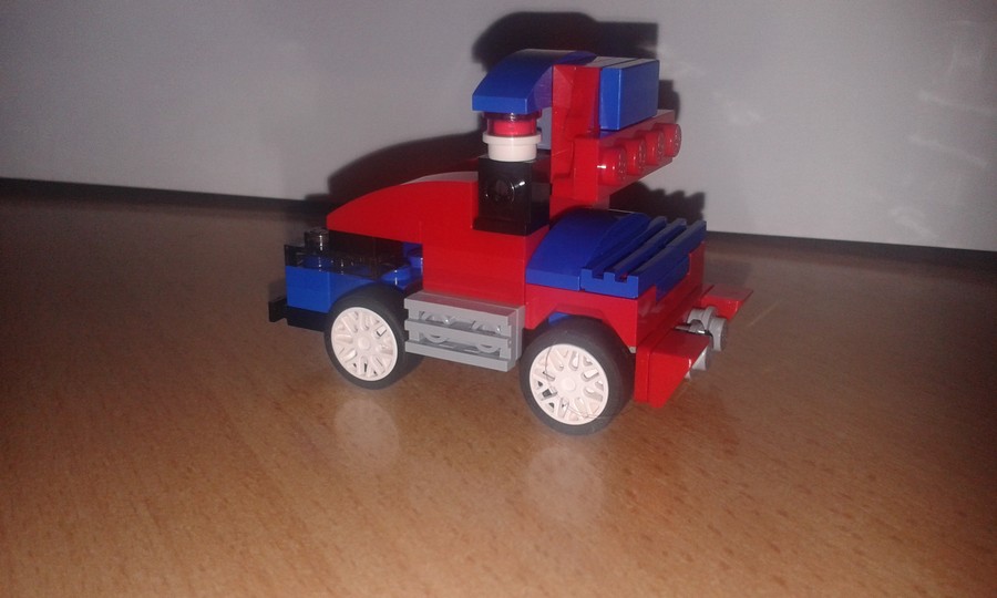 Lego Creator 31000 MÁSKÉPP