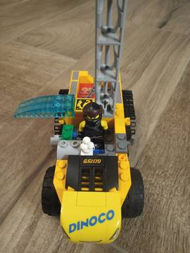 Extra menő pengés Ninjago járgány
